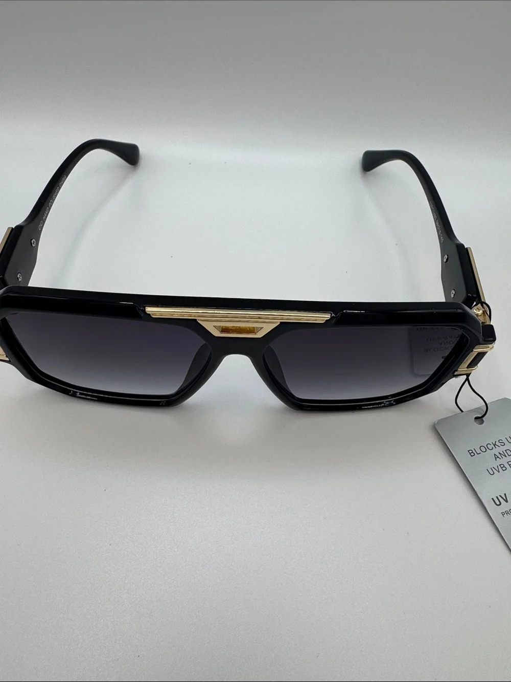 N/A stylish black